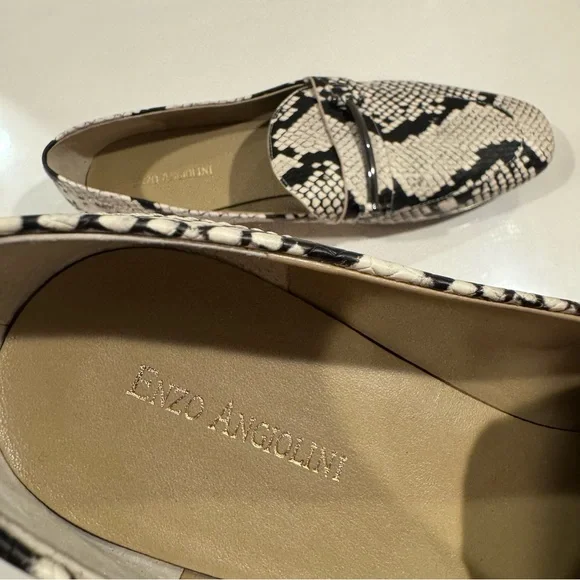 Enzo Angiolini Women's Snakeskin Loafers - Picture 7 of 9
